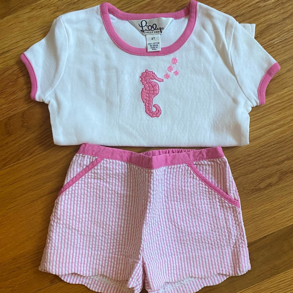 Girls Lilly Pulitzer seersucker shorts Seahorse